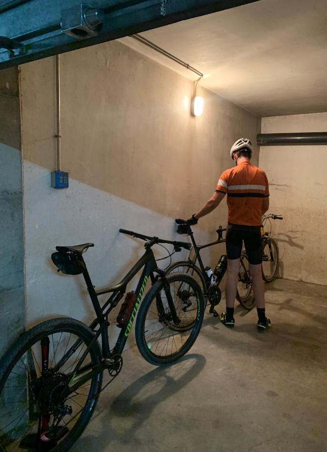 Hostal Tarres Anglés Kültér fotó