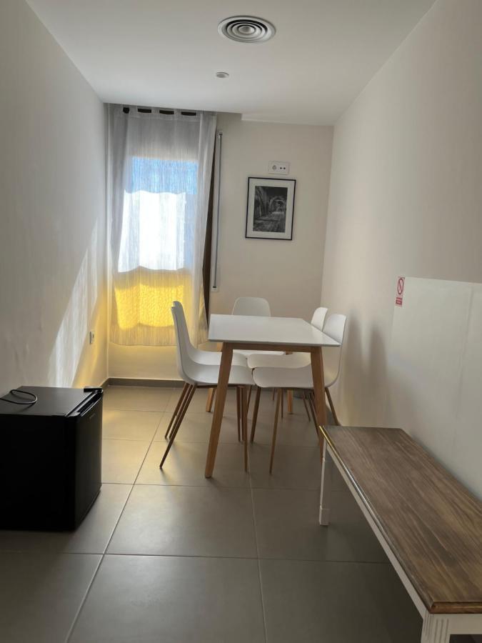 Hostal Tarres Anglés Kültér fotó