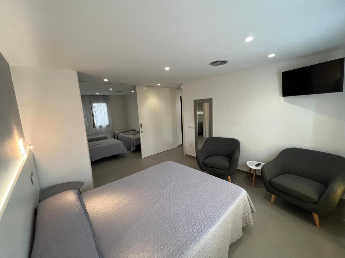 Hostal Tarres Anglés Kültér fotó