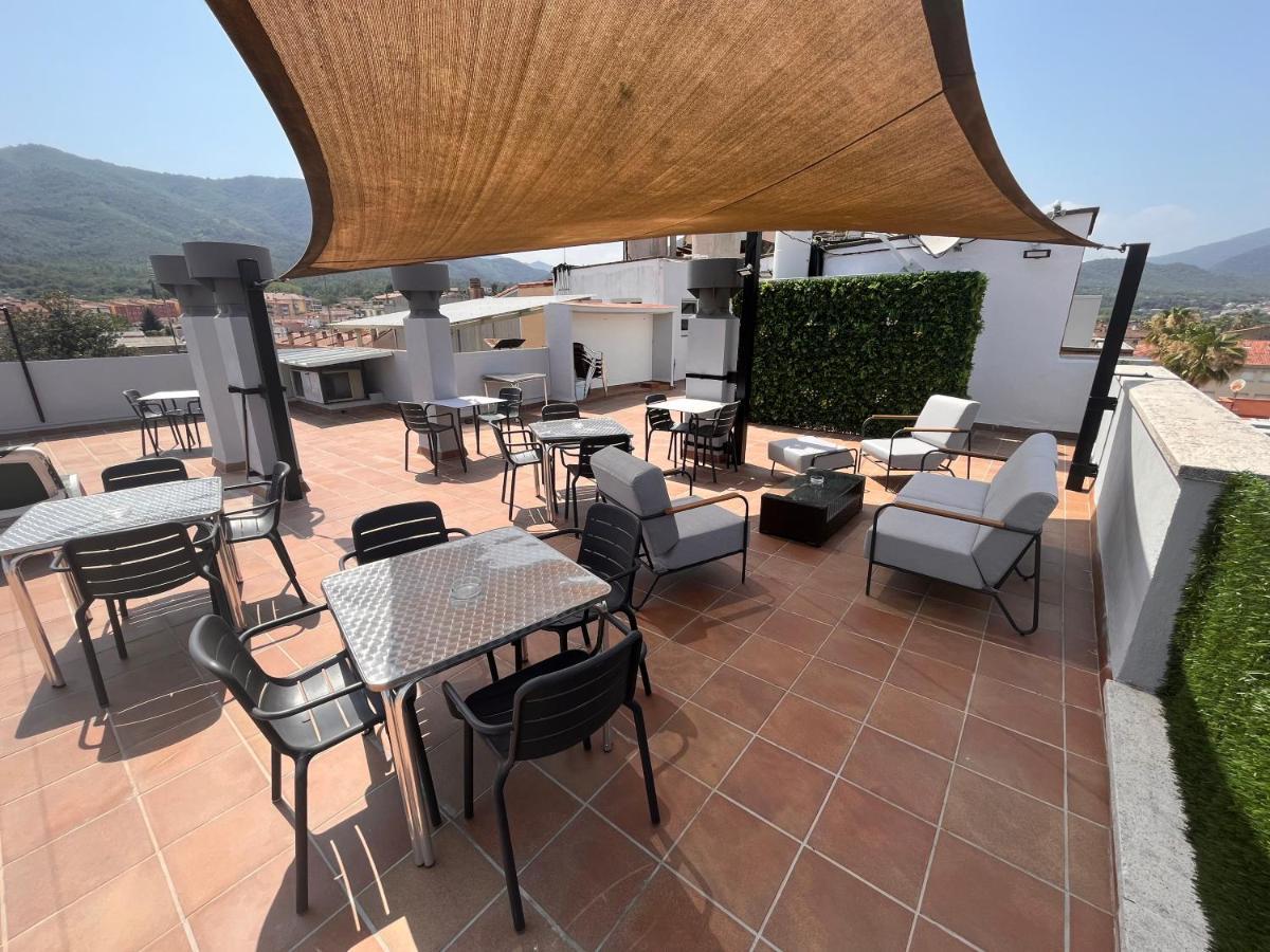 Hostal Tarres Anglés Kültér fotó
