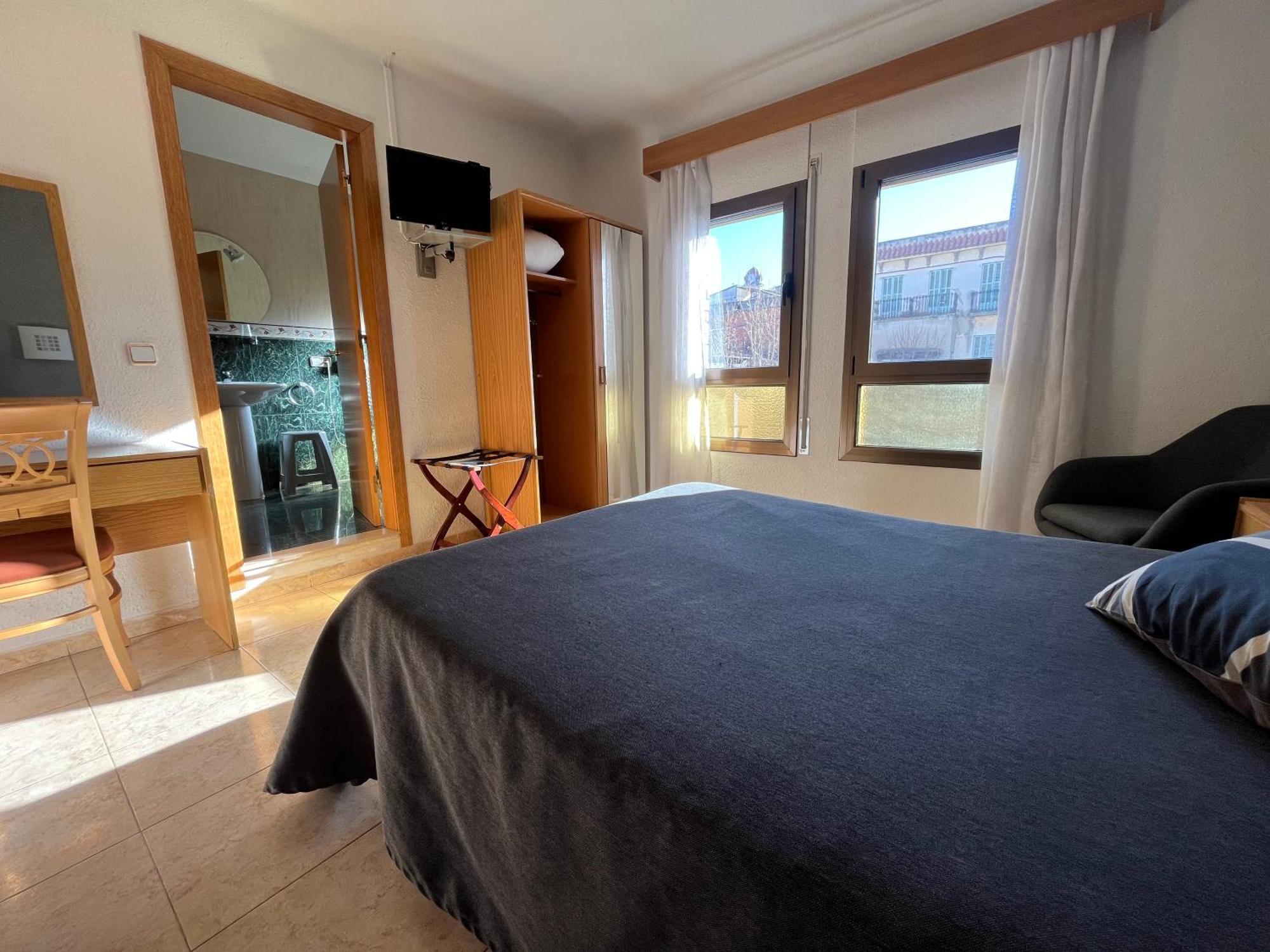 Hostal Tarres Anglés Kültér fotó